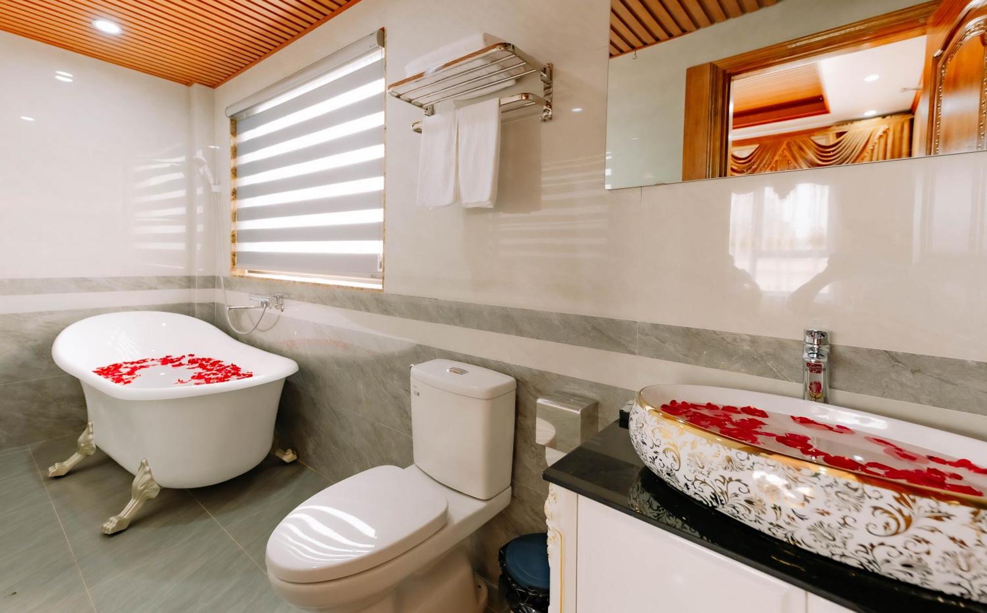 Tuan Nam Hotel Hai Phong Luaran gambar